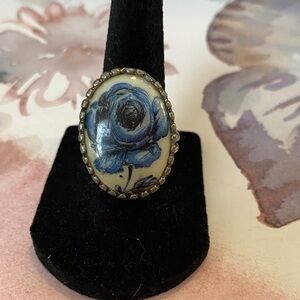 Vintage Winard Blue Rose Cameo Ring